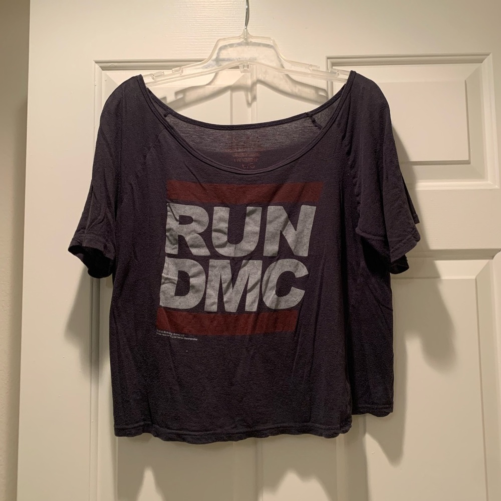 Run DMC off the shoulder tee